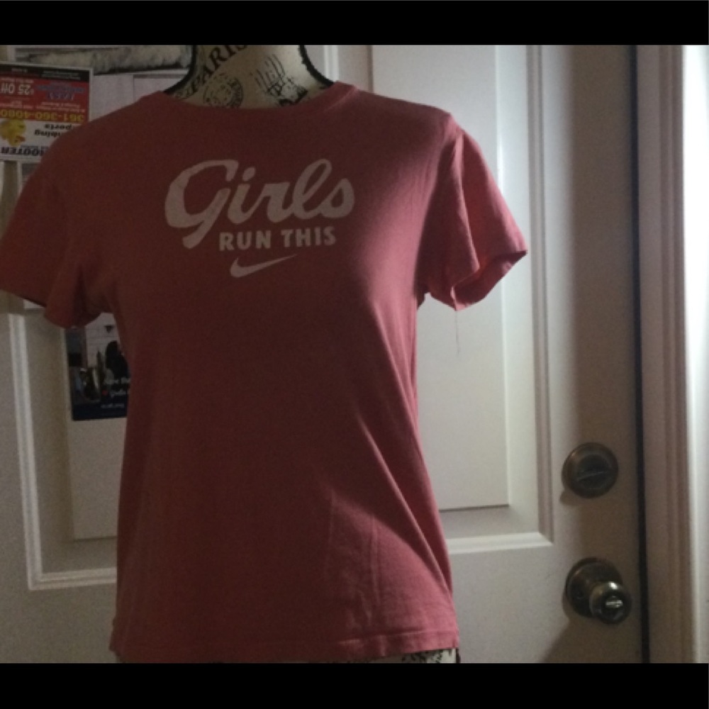 Nike shirt size large